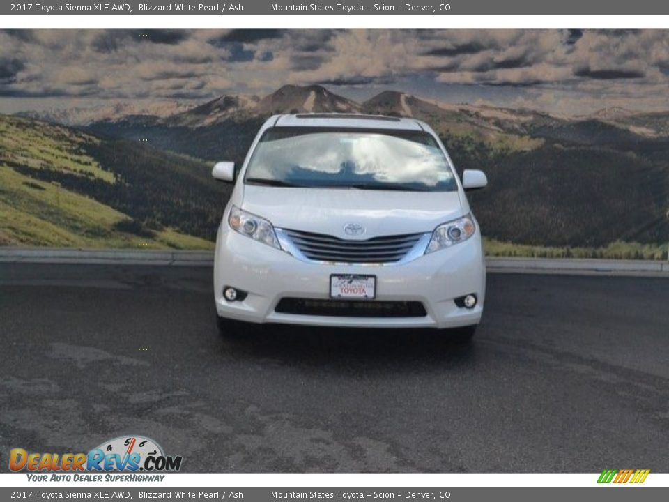 2017 Toyota Sienna XLE AWD Blizzard White Pearl / Ash Photo #2