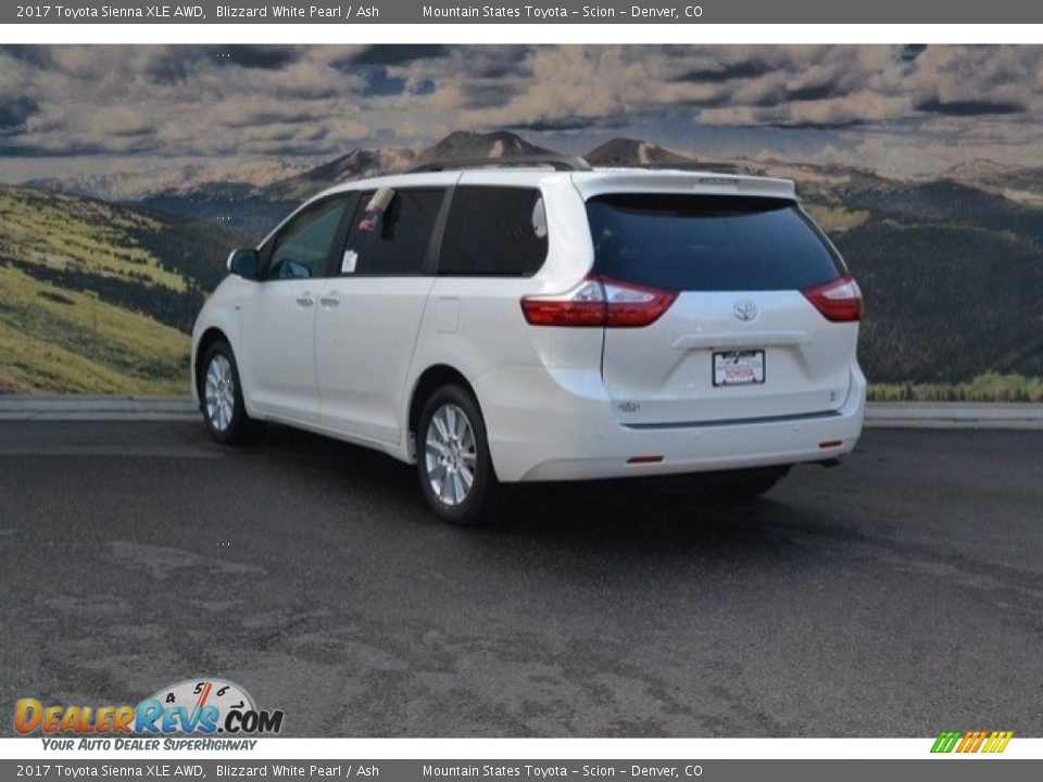 2017 Toyota Sienna XLE AWD Blizzard White Pearl / Ash Photo #3