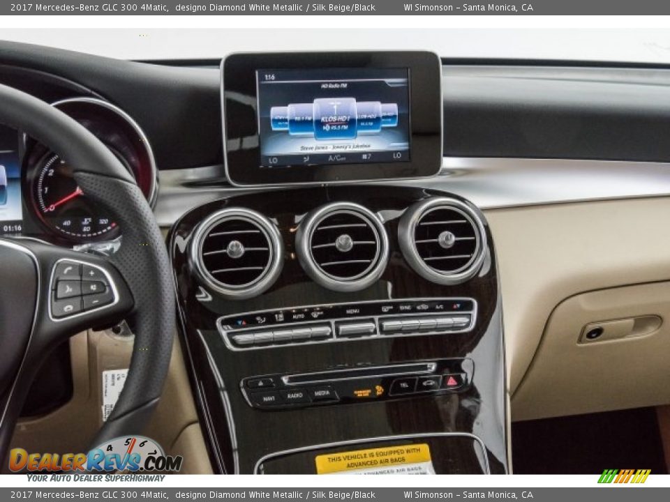 2017 Mercedes-Benz GLC 300 4Matic designo Diamond White Metallic / Silk Beige/Black Photo #5