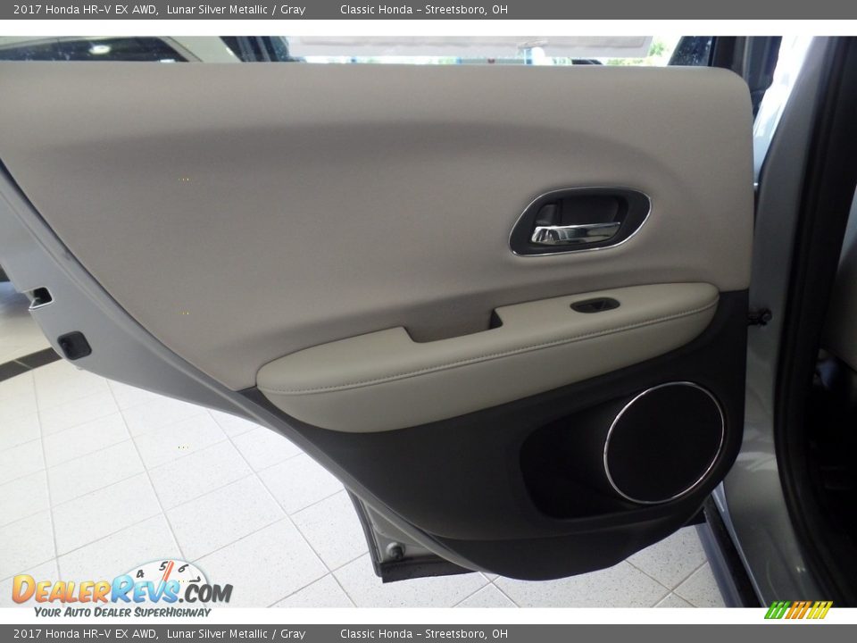 2017 Honda HR-V EX AWD Lunar Silver Metallic / Gray Photo #6