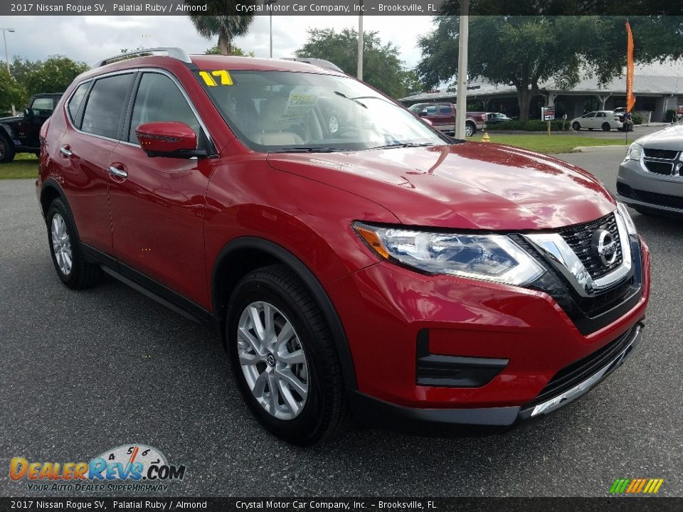 Front 3/4 View of 2017 Nissan Rogue SV Photo #7