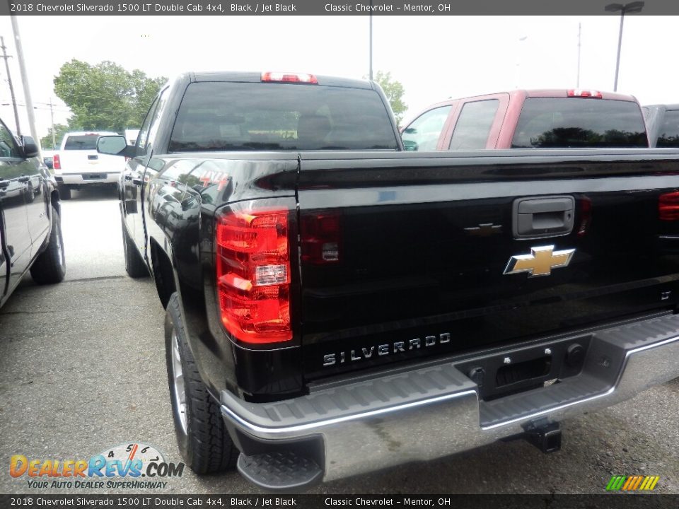 2018 Chevrolet Silverado 1500 LT Double Cab 4x4 Black / Jet Black Photo #5
