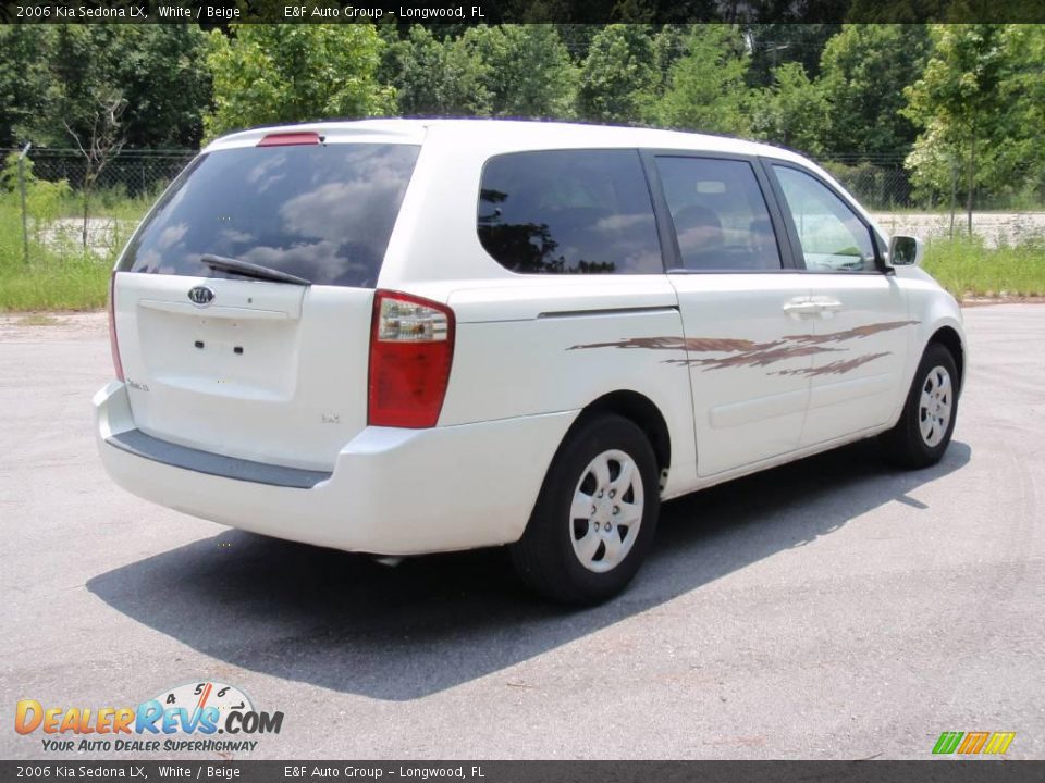 2006 Kia Sedona LX White / Beige Photo #3