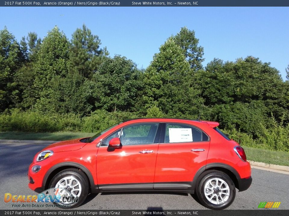 2017 Fiat 500X Pop Arancio (Orange) / Nero/Grigio (Black/Gray) Photo #1