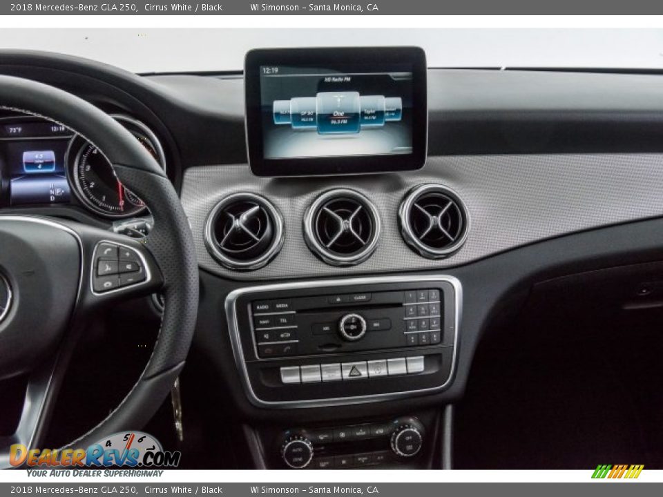 2018 Mercedes-Benz GLA 250 Cirrus White / Black Photo #5