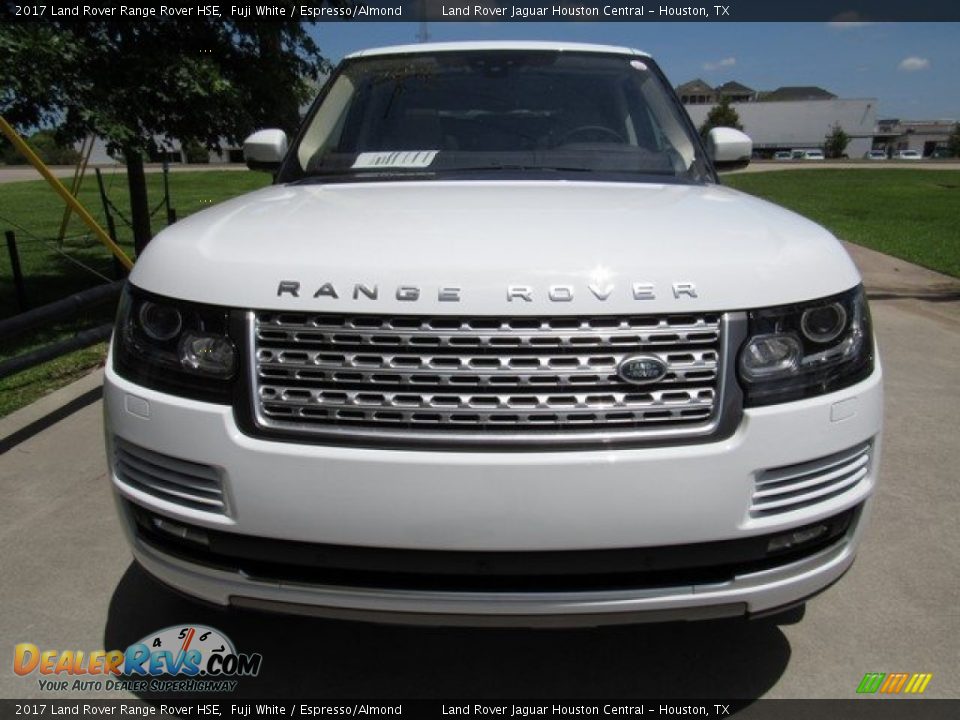 2017 Land Rover Range Rover HSE Fuji White / Espresso/Almond Photo #9