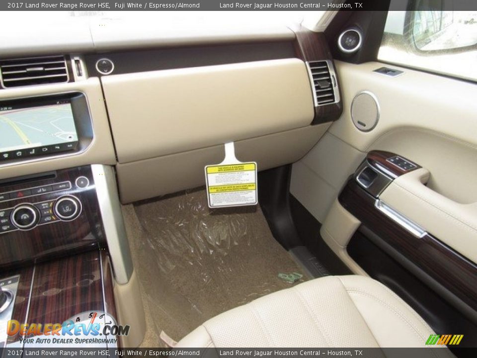 2017 Land Rover Range Rover HSE Fuji White / Espresso/Almond Photo #14