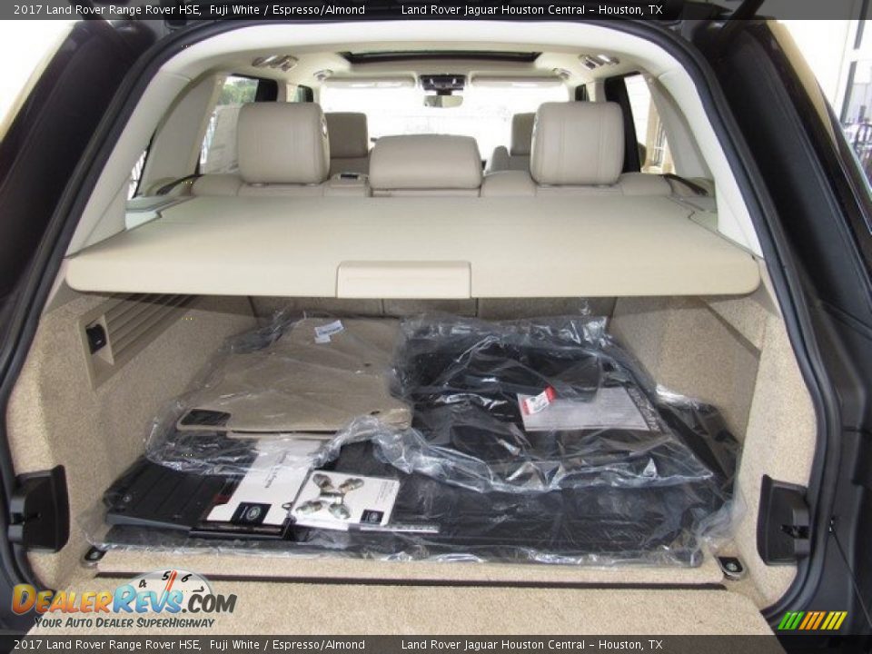 2017 Land Rover Range Rover HSE Fuji White / Espresso/Almond Photo #16