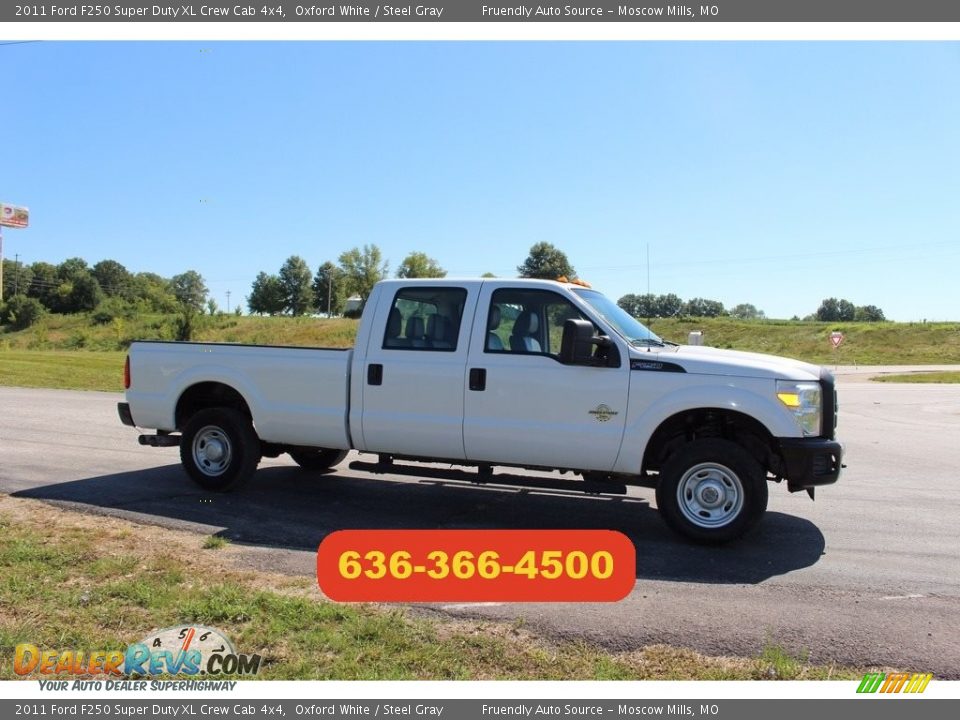 2011 Ford F250 Super Duty XL Crew Cab 4x4 Oxford White / Steel Gray Photo #2