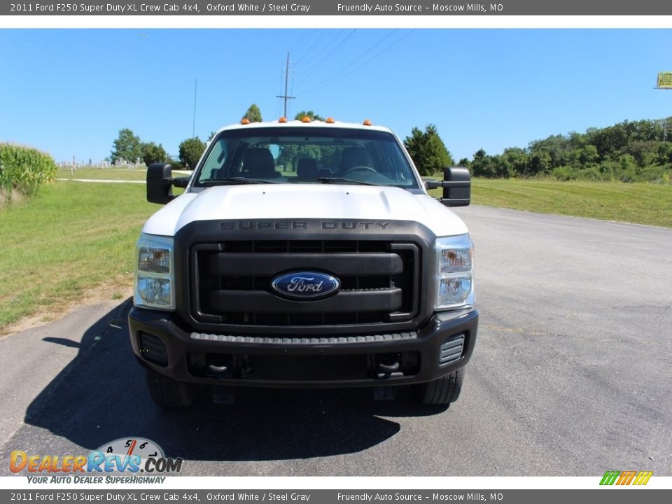2011 Ford F250 Super Duty XL Crew Cab 4x4 Oxford White / Steel Gray Photo #15
