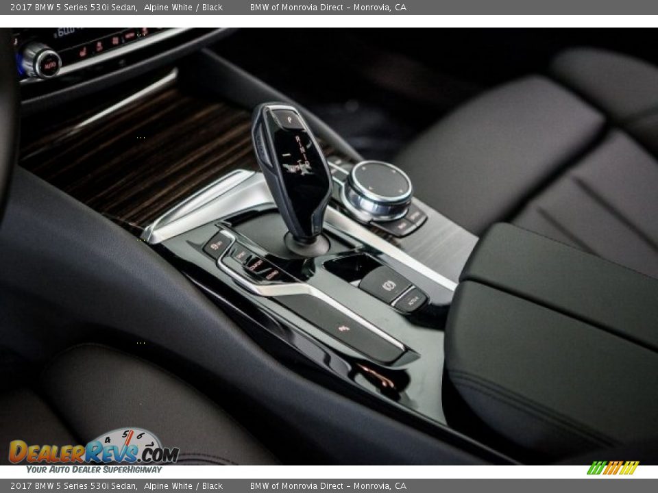 2017 BMW 5 Series 530i Sedan Alpine White / Black Photo #7