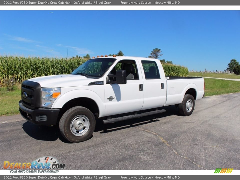 2011 Ford F250 Super Duty XL Crew Cab 4x4 Oxford White / Steel Gray Photo #16