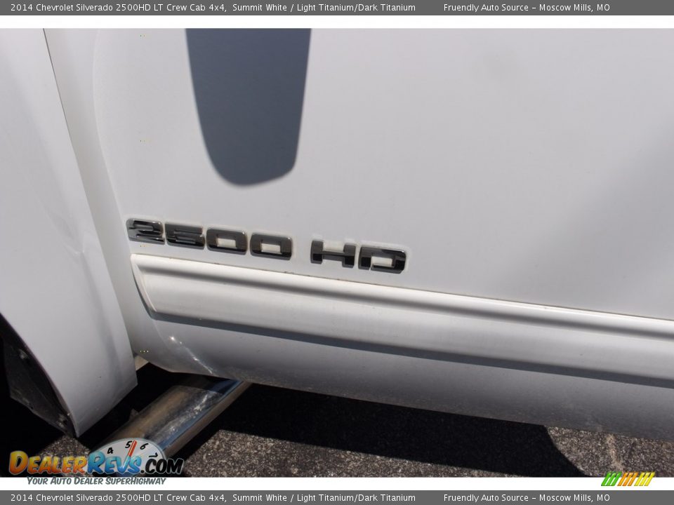 2014 Chevrolet Silverado 2500HD LT Crew Cab 4x4 Summit White / Light Titanium/Dark Titanium Photo #17