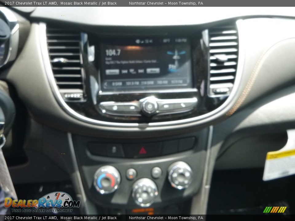 2017 Chevrolet Trax LT AWD Mosaic Black Metallic / Jet Black Photo #18