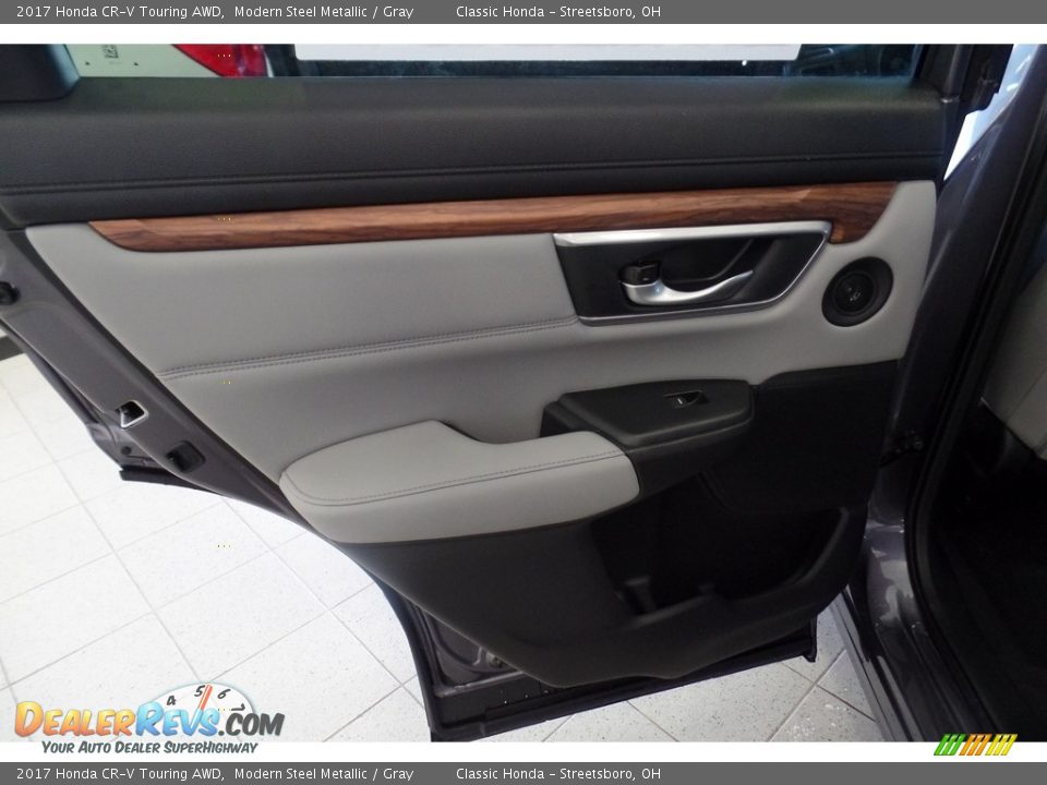 2017 Honda CR-V Touring AWD Modern Steel Metallic / Gray Photo #6