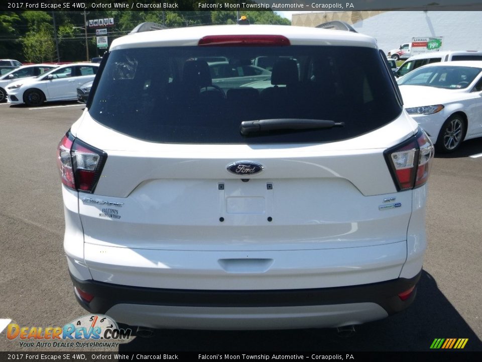 2017 Ford Escape SE 4WD Oxford White / Charcoal Black Photo #6