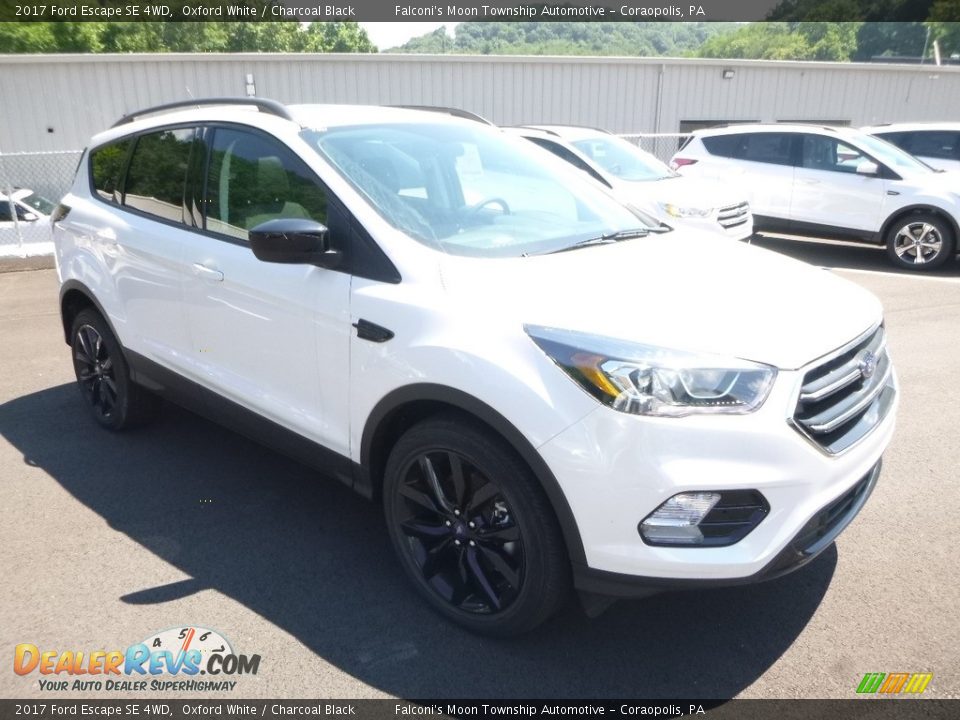 2017 Ford Escape SE 4WD Oxford White / Charcoal Black Photo #3