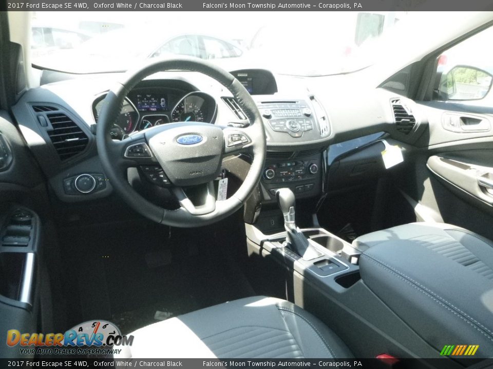 2017 Ford Escape SE 4WD Oxford White / Charcoal Black Photo #9