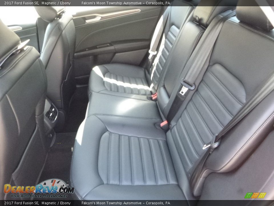 2017 Ford Fusion SE Magnetic / Ebony Photo #8