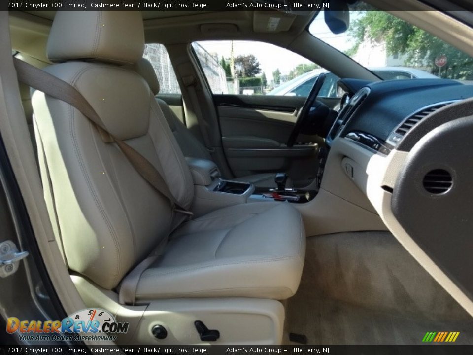 2012 Chrysler 300 Limited Cashmere Pearl / Black/Light Frost Beige Photo #17