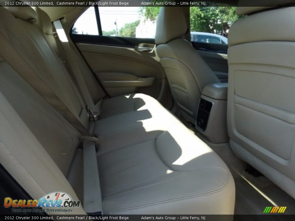 2012 Chrysler 300 Limited Cashmere Pearl / Black/Light Frost Beige Photo #18