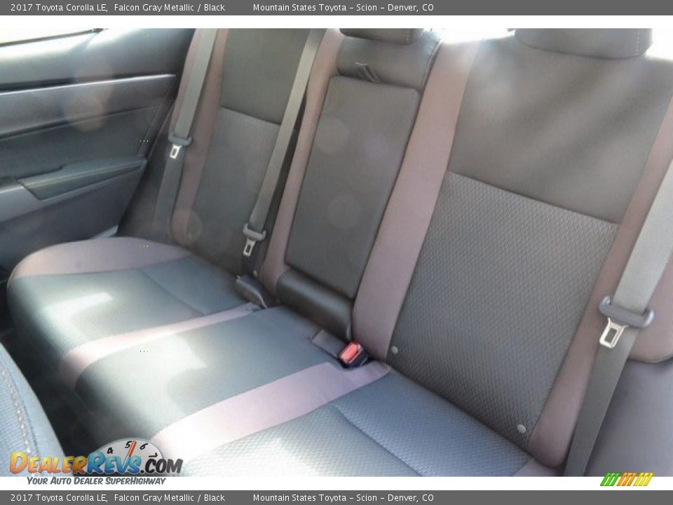2017 Toyota Corolla LE Falcon Gray Metallic / Black Photo #7