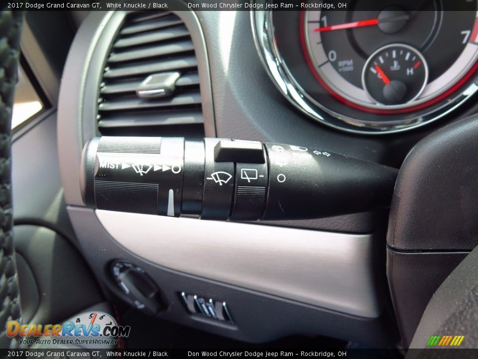 2017 Dodge Grand Caravan GT White Knuckle / Black Photo #20