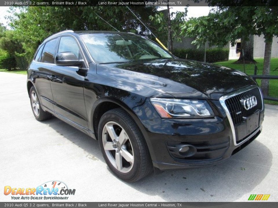 2010 Audi Q5 3.2 quattro Brilliant Black / Black Photo #2