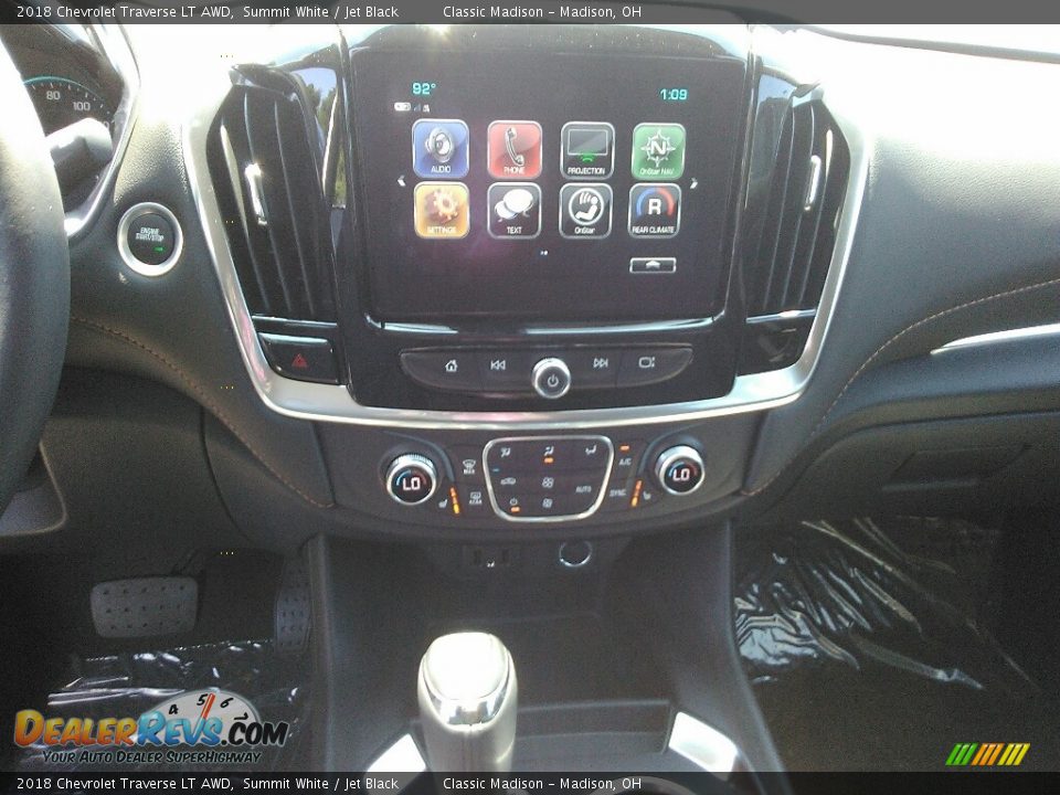 2018 Chevrolet Traverse LT AWD Summit White / Jet Black Photo #11