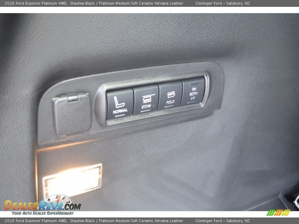 2016 Ford Explorer Platinum 4WD Shadow Black / Platinum Medium Soft Ceramic Nirvana Leather Photo #14