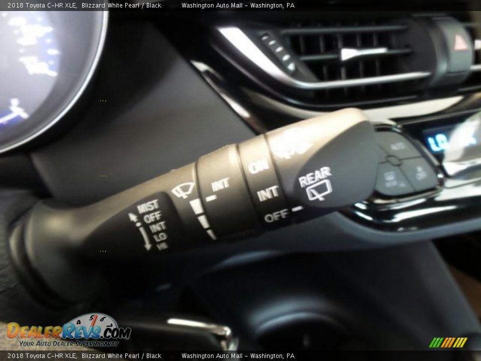 2018 Toyota C-HR XLE Blizzard White Pearl / Black Photo #28