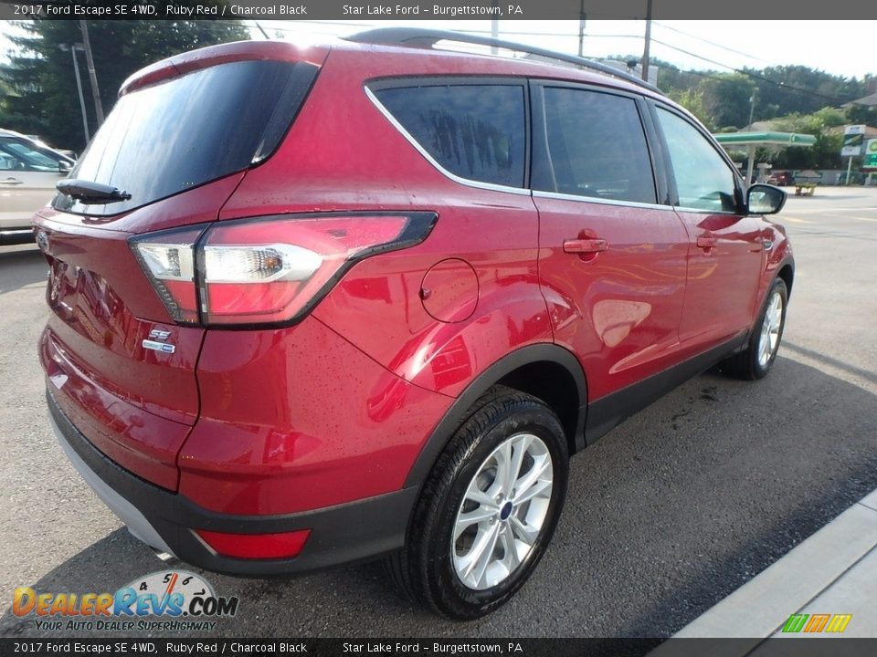 2017 Ford Escape SE 4WD Ruby Red / Charcoal Black Photo #5