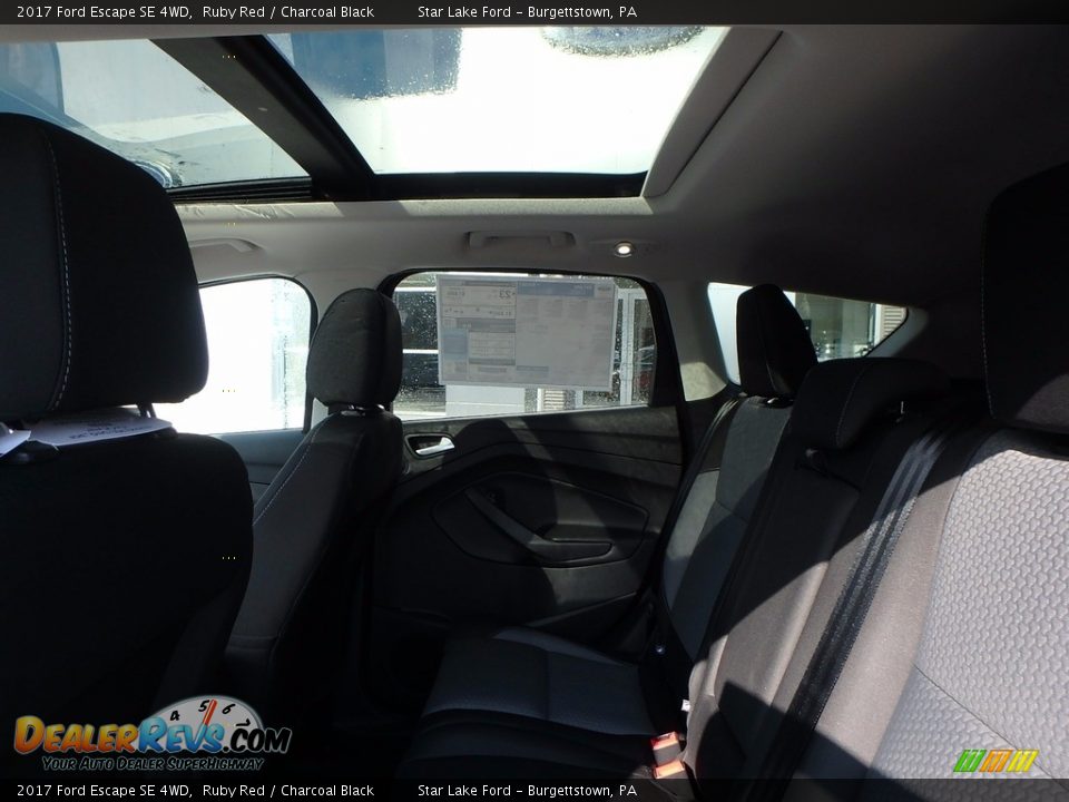 2017 Ford Escape SE 4WD Ruby Red / Charcoal Black Photo #10