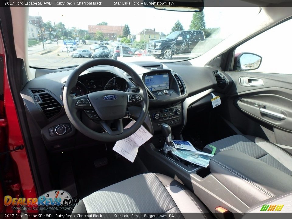 2017 Ford Escape SE 4WD Ruby Red / Charcoal Black Photo #11