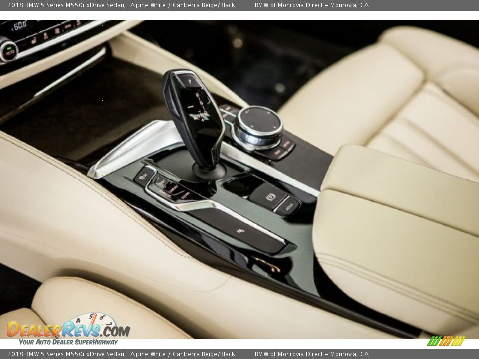 2018 BMW 5 Series M550i xDrive Sedan Shifter Photo #7