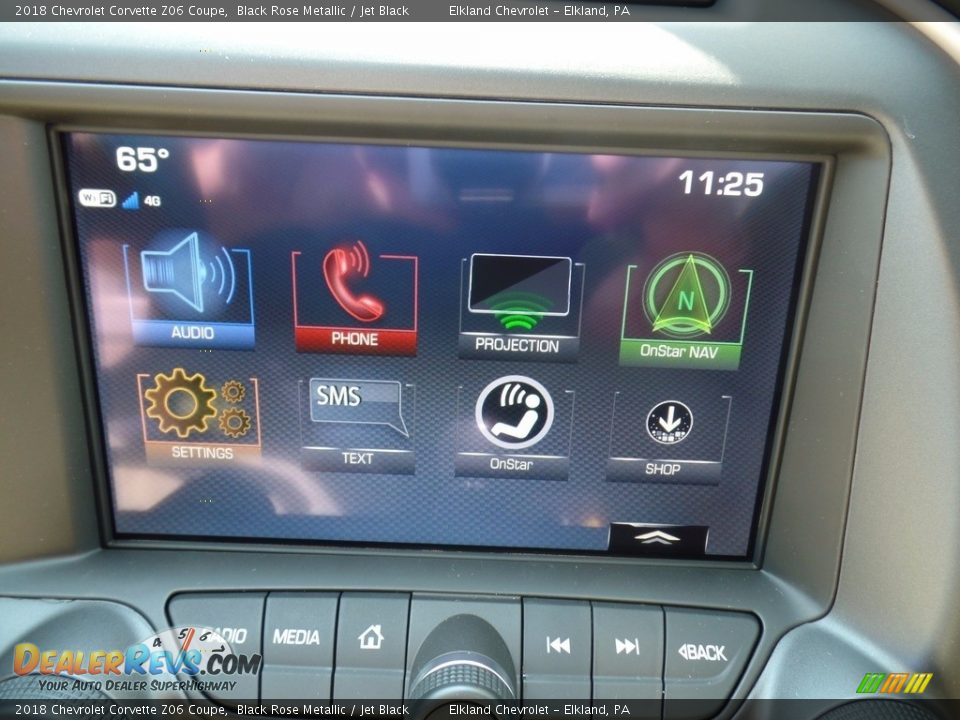 Controls of 2018 Chevrolet Corvette Z06 Coupe Photo #31