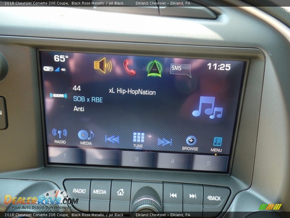 Controls of 2018 Chevrolet Corvette Z06 Coupe Photo #32