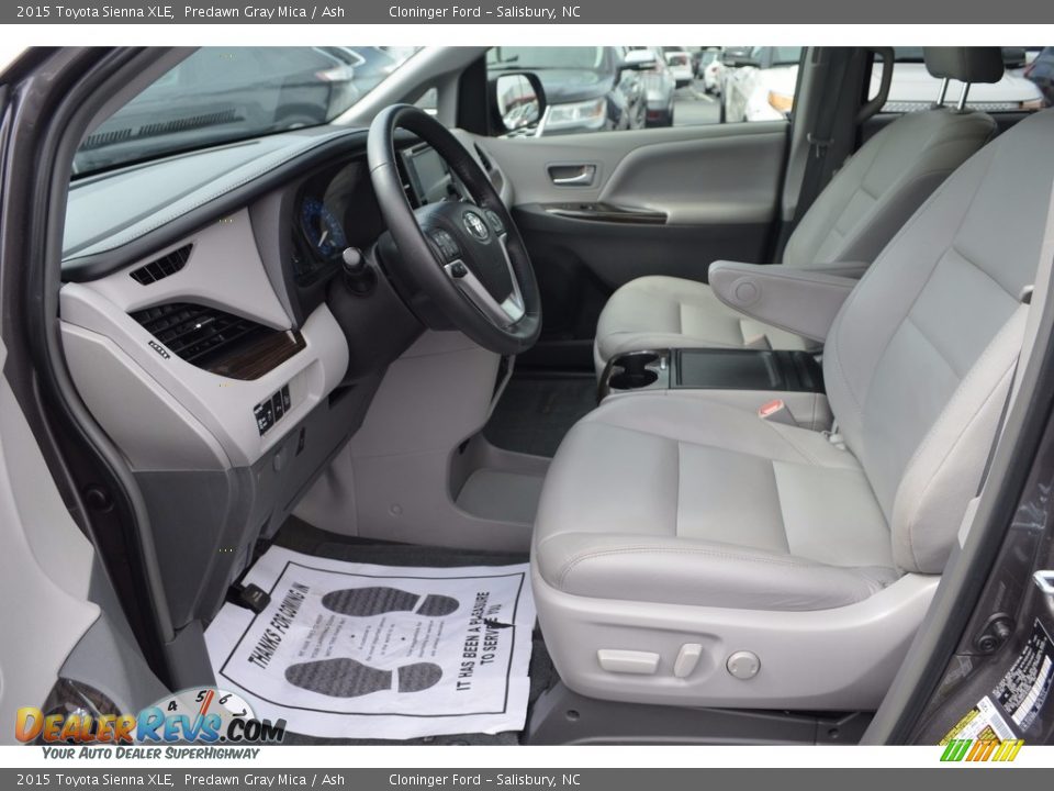 2015 Toyota Sienna XLE Predawn Gray Mica / Ash Photo #9