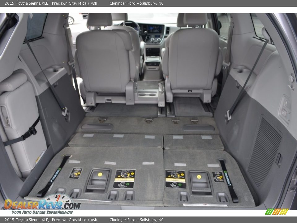 2015 Toyota Sienna XLE Predawn Gray Mica / Ash Photo #12