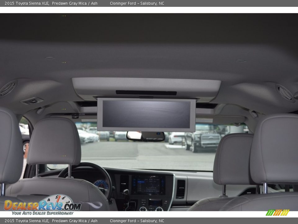 2015 Toyota Sienna XLE Predawn Gray Mica / Ash Photo #13