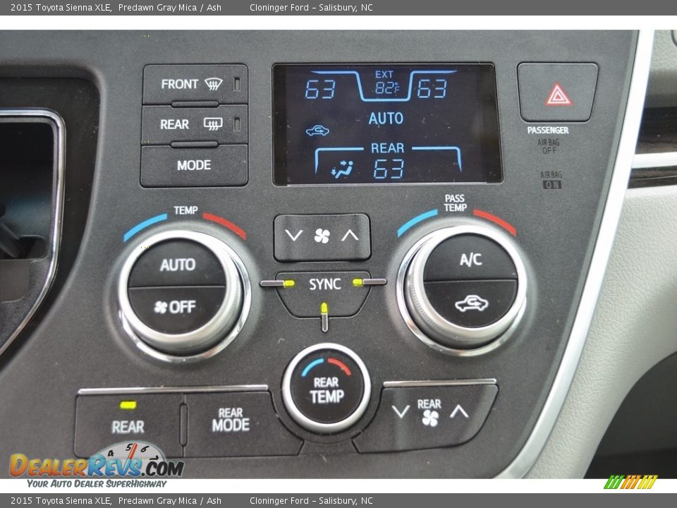 2015 Toyota Sienna XLE Predawn Gray Mica / Ash Photo #23