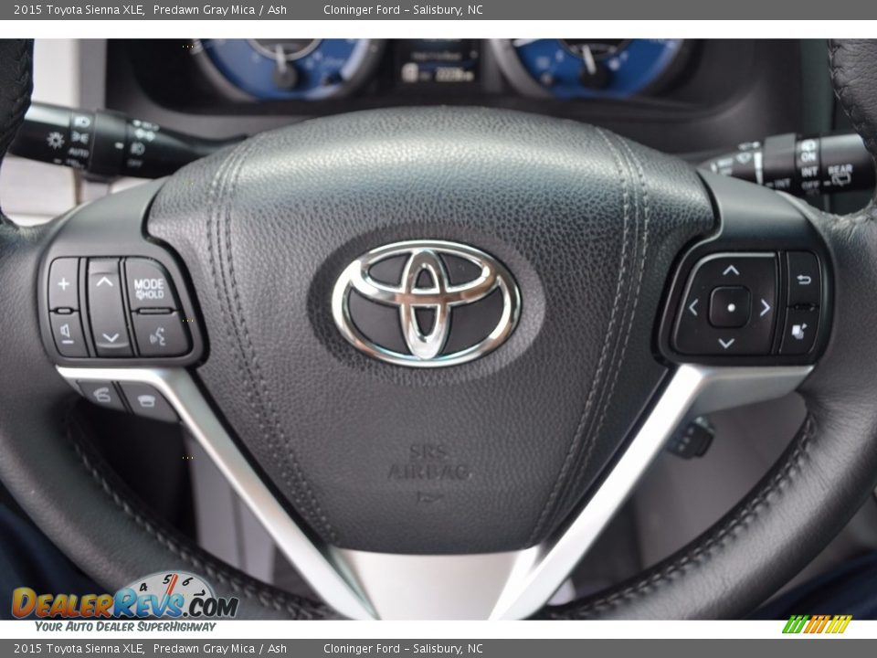 2015 Toyota Sienna XLE Predawn Gray Mica / Ash Photo #26