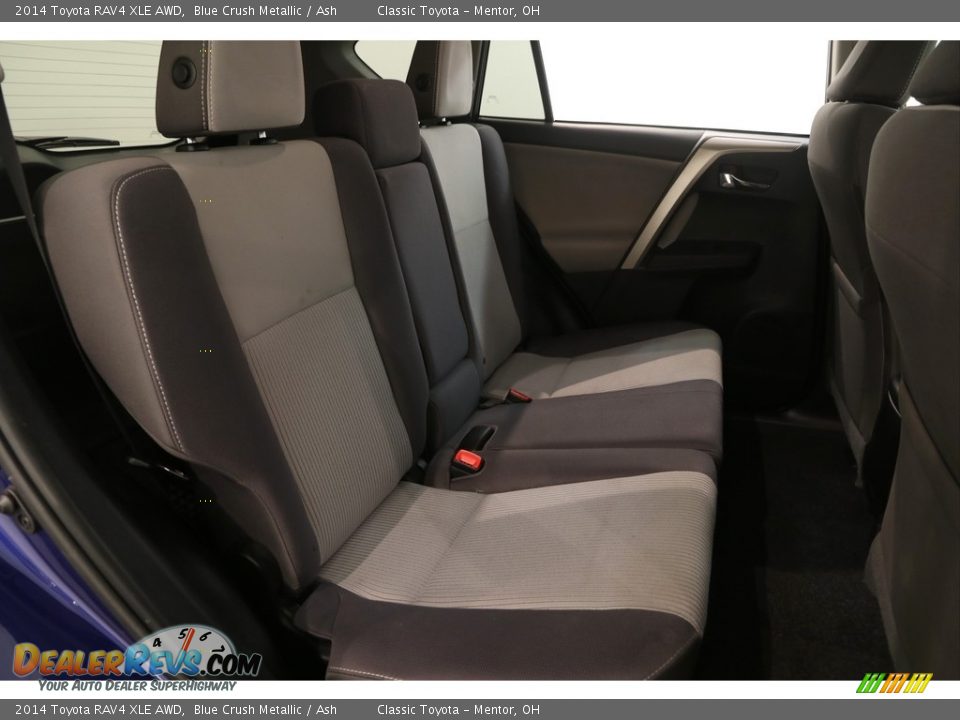 2014 Toyota RAV4 XLE AWD Blue Crush Metallic / Ash Photo #16