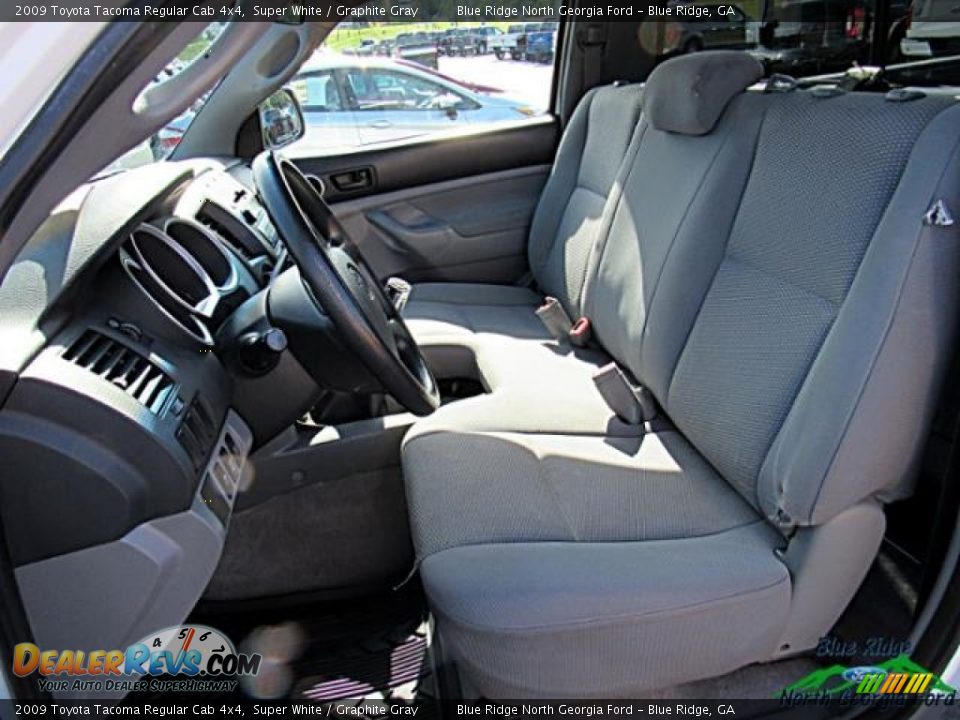 2009 Toyota Tacoma Regular Cab 4x4 Super White / Graphite Gray Photo #11
