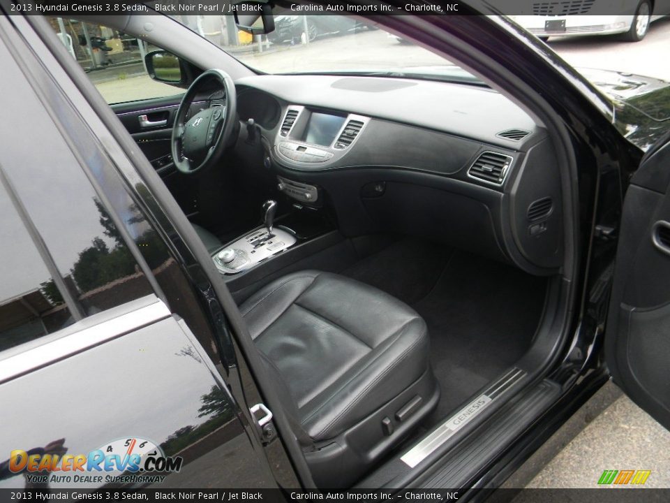 2013 Hyundai Genesis 3.8 Sedan Black Noir Pearl / Jet Black Photo #22