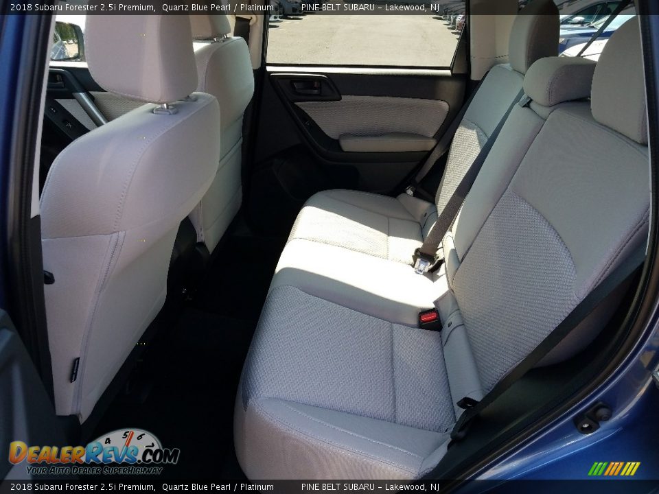 2018 Subaru Forester 2.5i Premium Quartz Blue Pearl / Platinum Photo #6