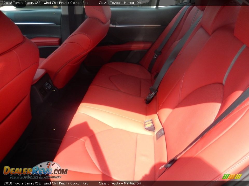 2018 Toyota Camry XSE Wind Chill Pearl / Cockpit Red Photo #5