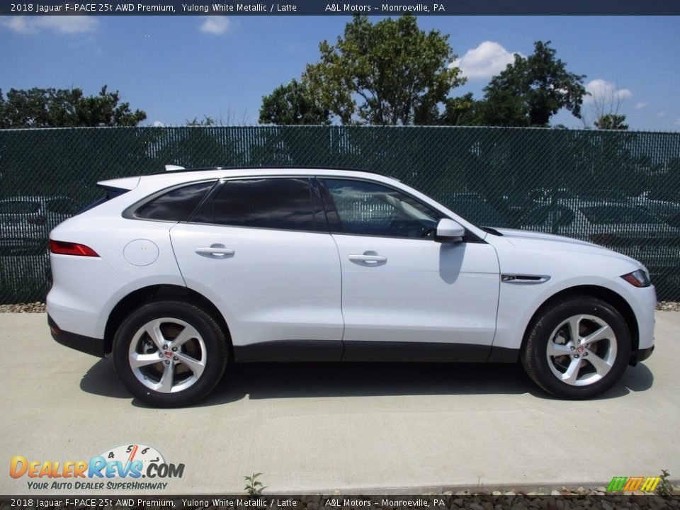 2018 Jaguar F-PACE 25t AWD Premium Yulong White Metallic / Latte Photo #2