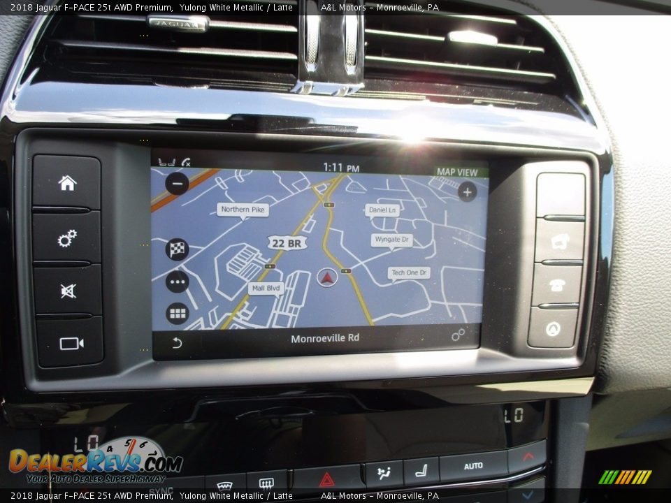 2018 Jaguar F-PACE 25t AWD Premium Yulong White Metallic / Latte Photo #12
