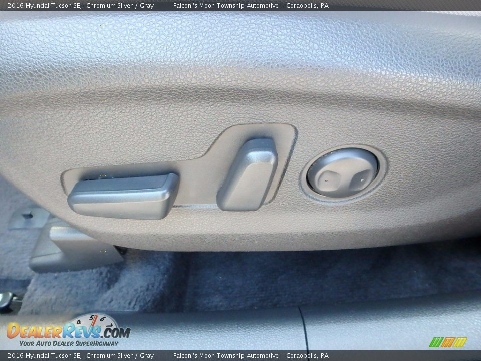 2016 Hyundai Tucson SE Chromium Silver / Gray Photo #21
